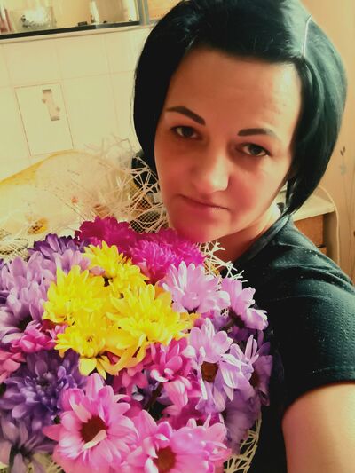  ,   Yana, 43 ,     , c , 