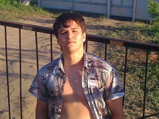  ,   OLEG, 32 ,   