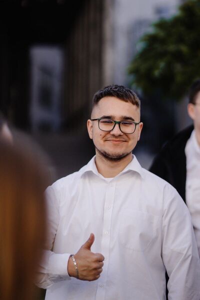  Freising,   Volodymyr, 18 ,   ,   