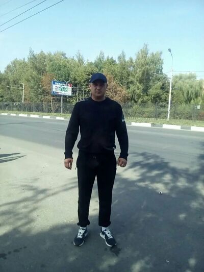  ,   Viktor, 40 ,   ,   , c , 