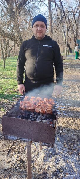  ,   Victor, 40 ,   ,   
