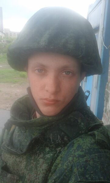  ,   Raaless, 24 ,   ,   , c 