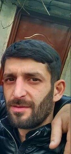  18764228  Aleqsi, 37 ,    