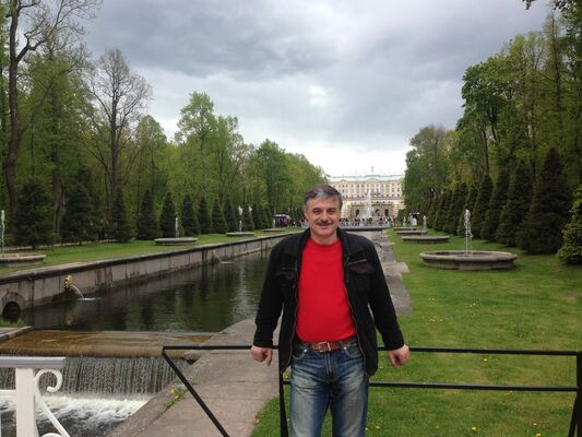  ,   Alex, 64 ,  