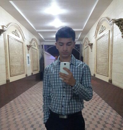 ,   Coco, 29 ,   