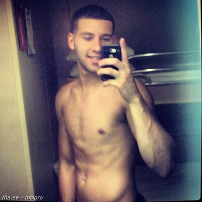  ,   Artur, 34 ,   ,   , c 