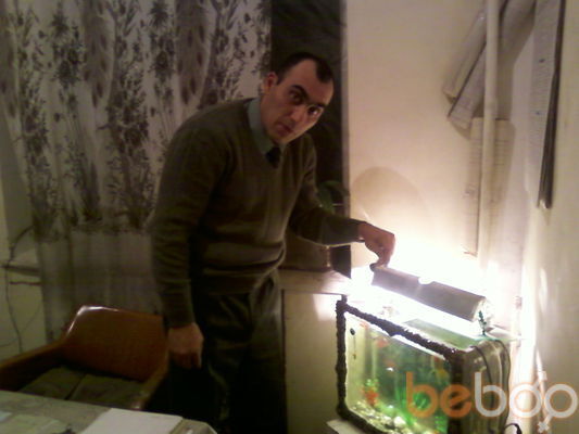  1662698  Armen, 54 ,    