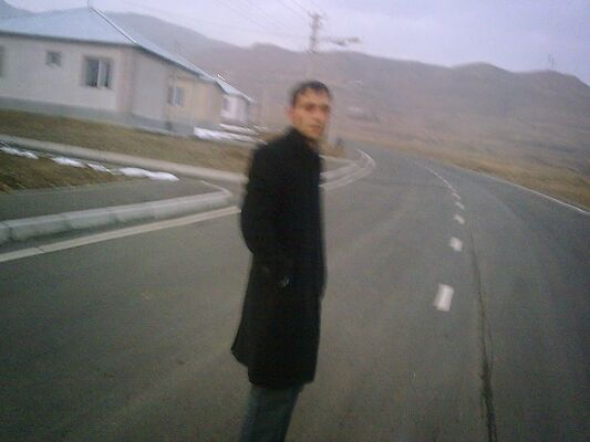  ,   Arman, 40 ,   