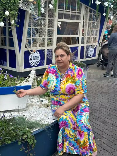  -,   Roza, 43 ,   ,   