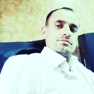  ,   Karim, 46 ,   ,   