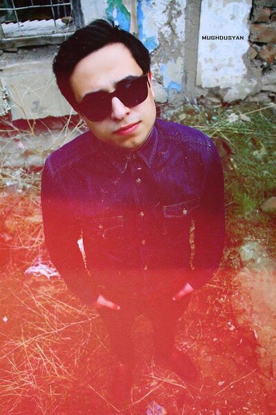  ,   Arman, 32 ,   ,   , c 