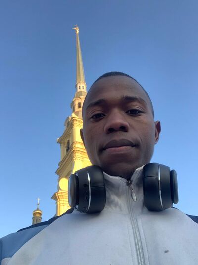  -,   Pierre, 25 ,   ,   