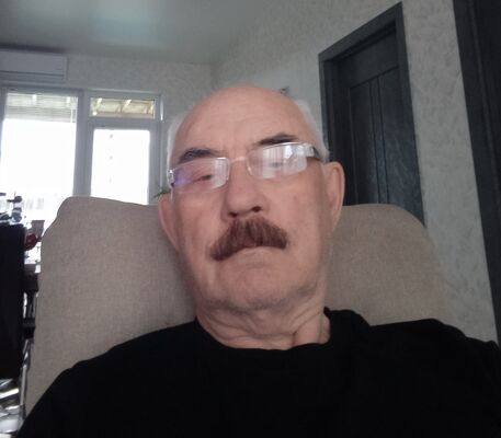  ,   , 70 ,   c 
