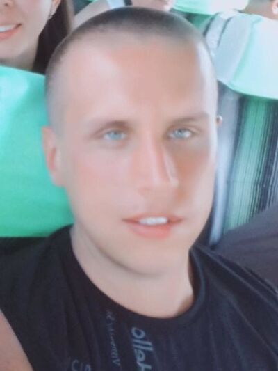  ,   Ruslan, 33 ,   ,   , c 