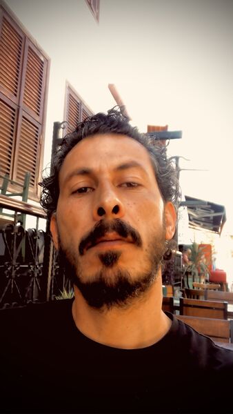  ,   Umuts, 31 ,   ,   