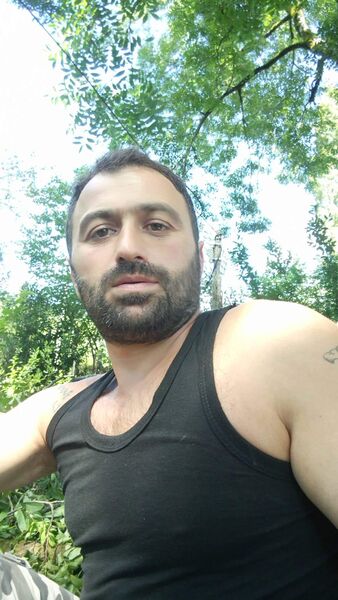  ,   Jorj, 39 ,   ,   