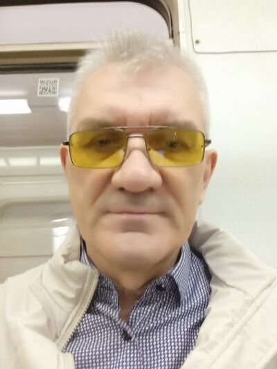  ,   Sergei, 64 ,   ,   , c 