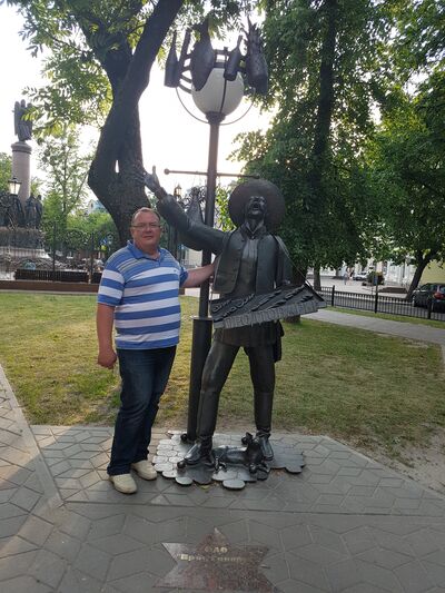  ,   Albert, 53 ,   c 