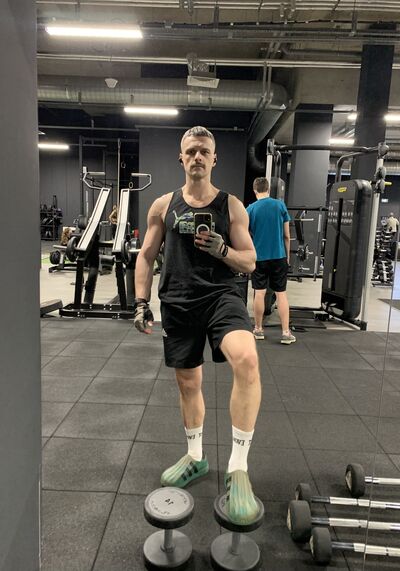  ,   Alex, 38 ,  