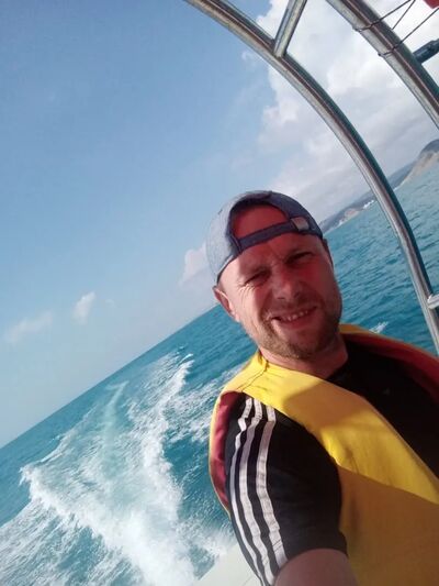  ,   Vladimir, 40 ,   ,   