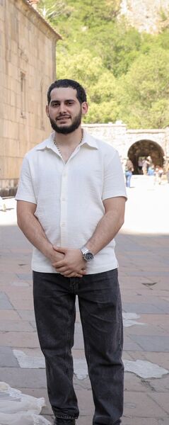  ,   Karlen, 27 ,   ,   