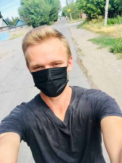  ,   Dmitri, 25 ,   ,   , c , 