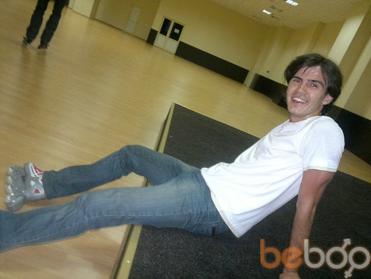  3450218  Artiom, 38 ,    