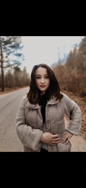  -,   Veronika, 29 ,   ,   