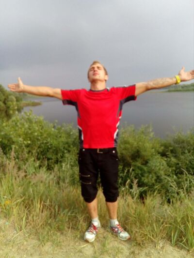  ,   Artem, 33 ,   ,   