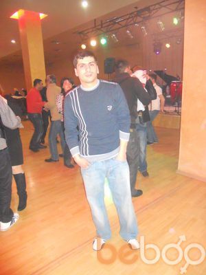  ,   Artur, 41 ,     , c 