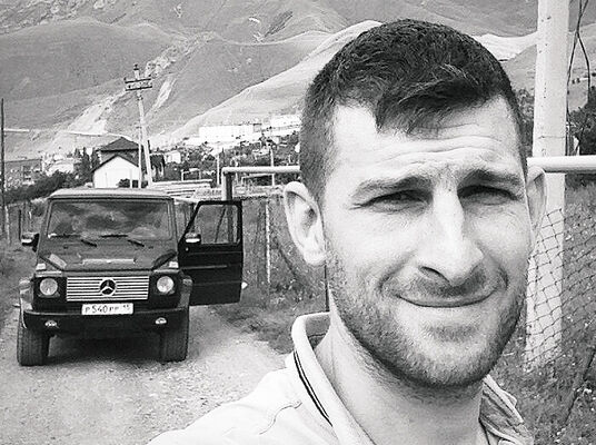  --,   Alex, 37 ,  