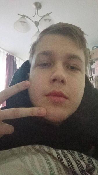  ,   Oleg, 19 ,   ,   