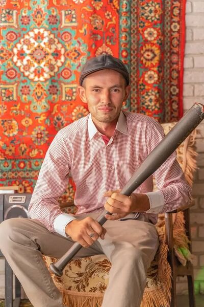  ,   Erik, 29 ,   ,   