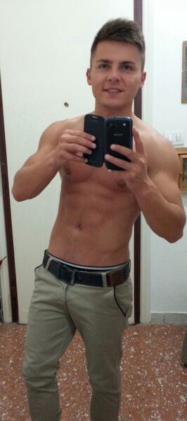  ,   Slava, 28 ,   