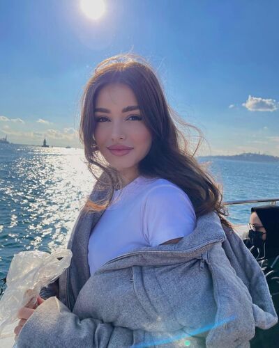  ,   Anna, 29 ,   ,   