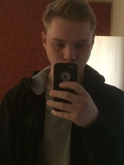  ,   Aleksei, 25 ,   ,   , c , 