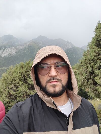  ,   Shah, 34 ,   