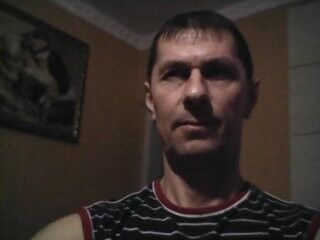  ,   Valentin, 55 ,   