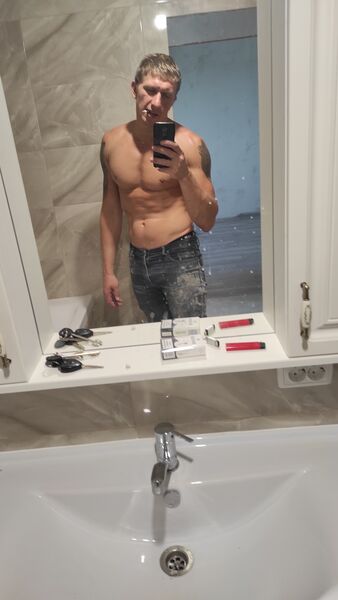  Ho Chi Minh City,   Mikhail, 32 ,   ,   