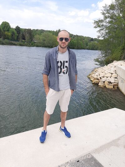  ,   , 32 ,   c 