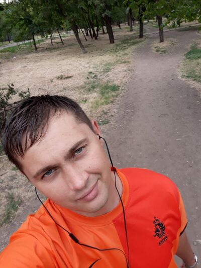  ,   Pavel, 36 ,   