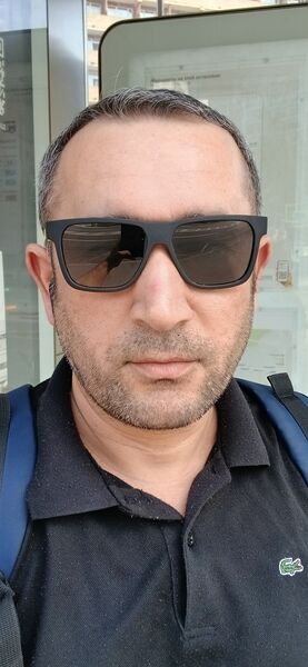  ,   Alik, 43 ,     