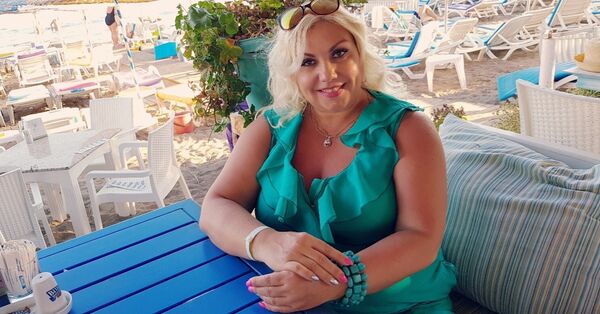  ,   Marina, 54 ,   ,   