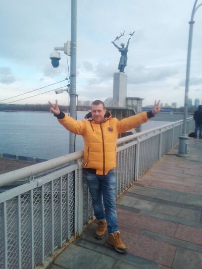  ,   Igor, 38 ,   ,   