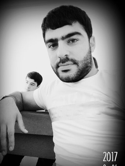  ,   Emil, 30 ,   