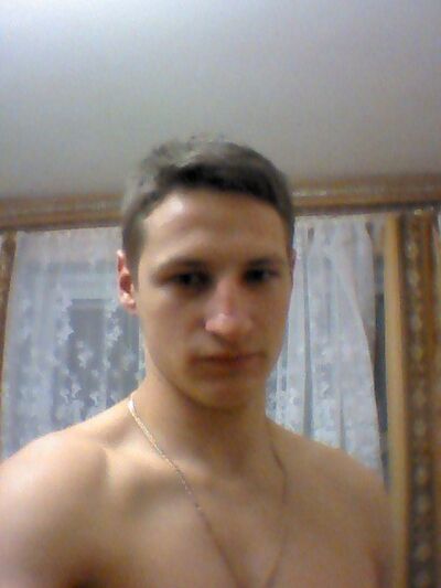  ,   Larik, 32 ,   