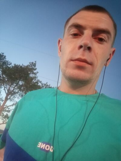  ,   Maksim, 31 ,   ,   