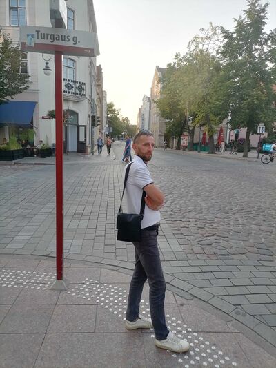  ,   Aleksandr, 39 ,   ,   , c , 