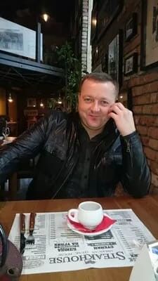  ,   Viktor, 46 ,   