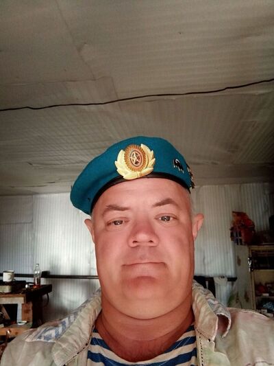  ,   Viktor, 53 ,   ,   , c 